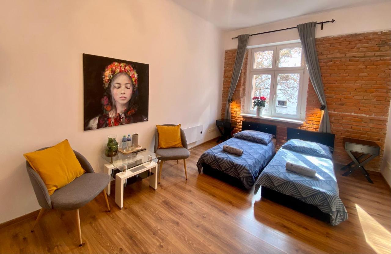 Topolove Rooms & Apartments كراكوفيا المظهر الخارجي الصورة