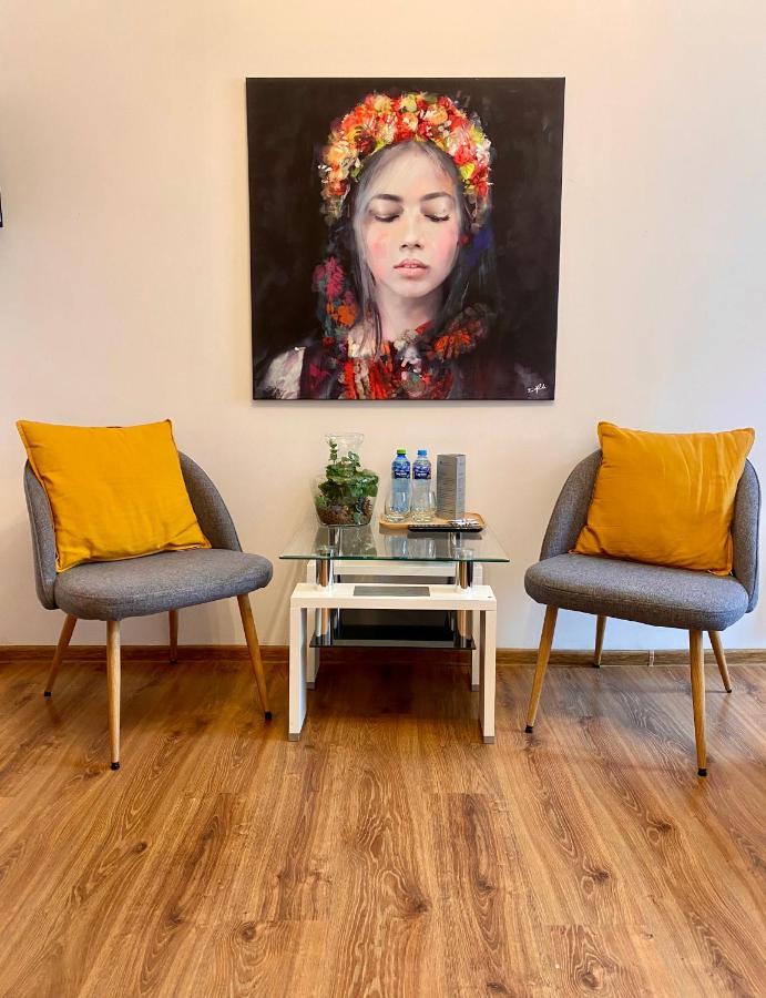 Topolove Rooms & Apartments كراكوفيا المظهر الخارجي الصورة