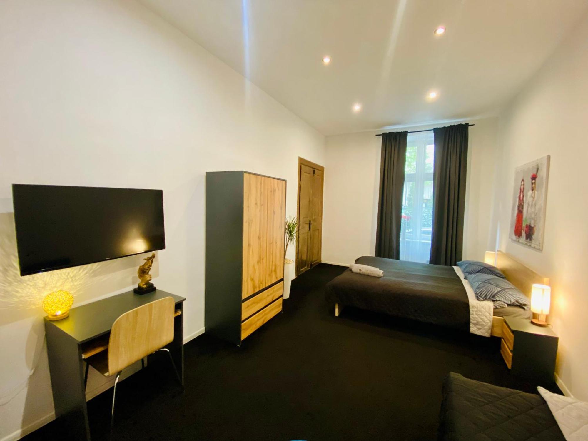 Topolove Rooms & Apartments كراكوفيا المظهر الخارجي الصورة
