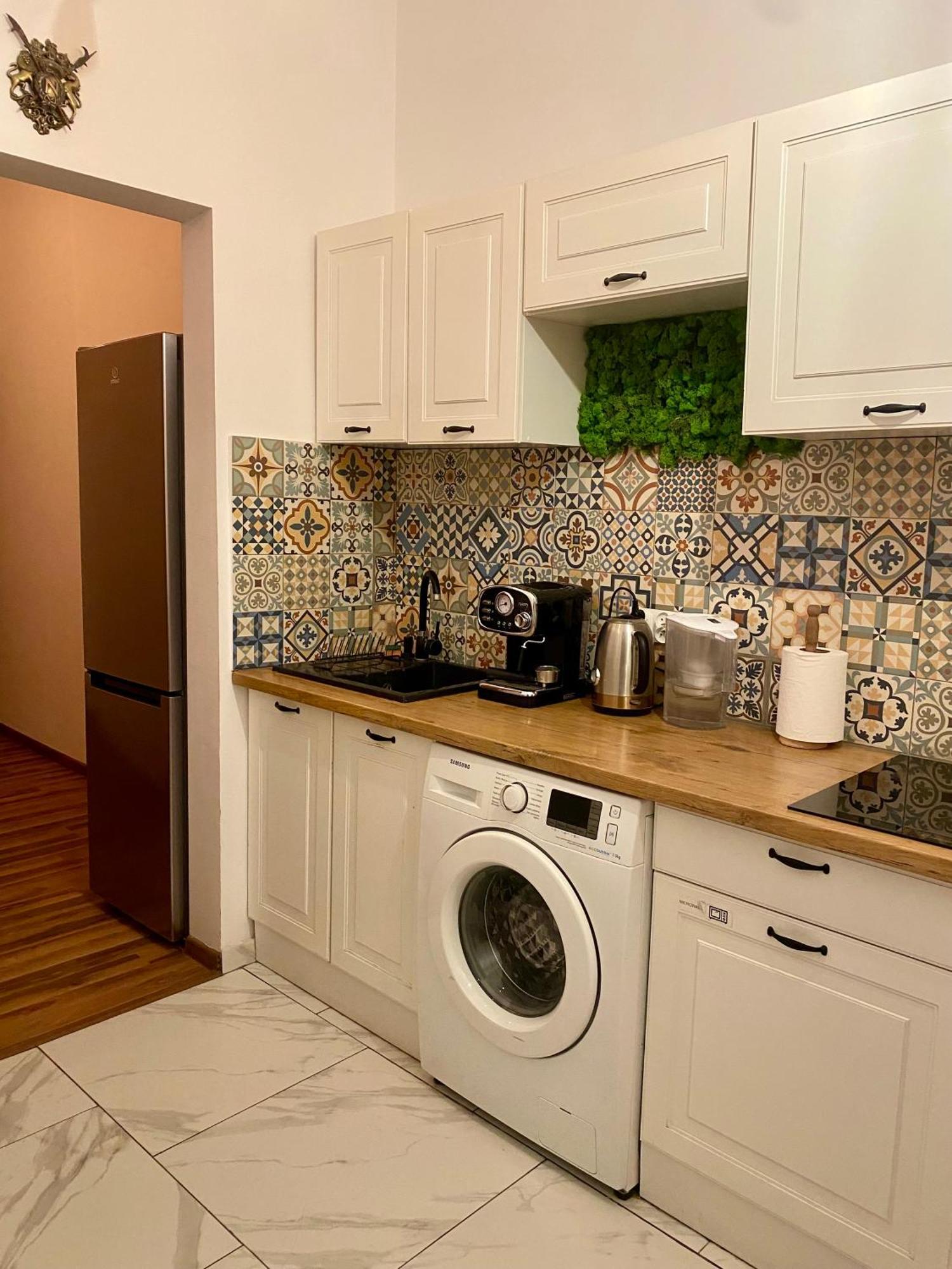 Topolove Rooms & Apartments كراكوفيا المظهر الخارجي الصورة